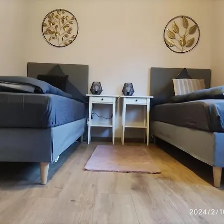 Apartment Ferienwohnung *